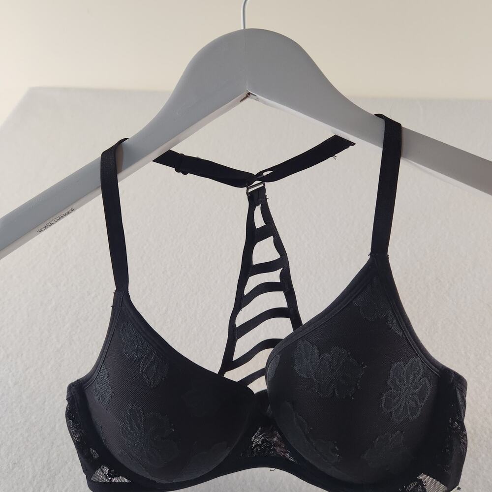 Victoria's Secret PINK Bra 36C Blk Floral Lace Lightly Padded Ladder-back Style
